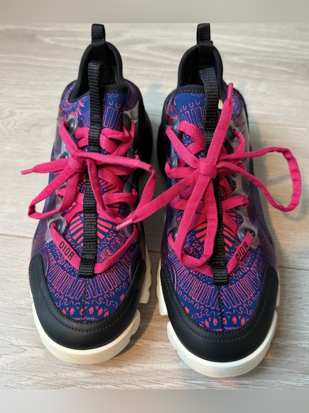Christian Dior D-Connect Sneakers | Size 5
